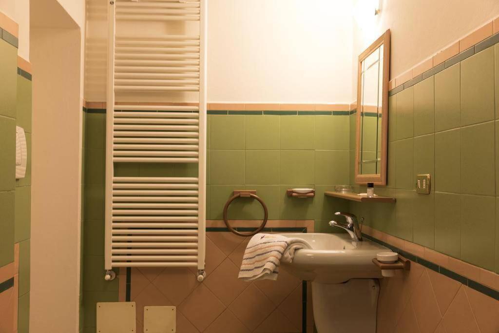 Апартаменты Mario'S Apartament With Ac And Wifi Лукка Экстерьер фото